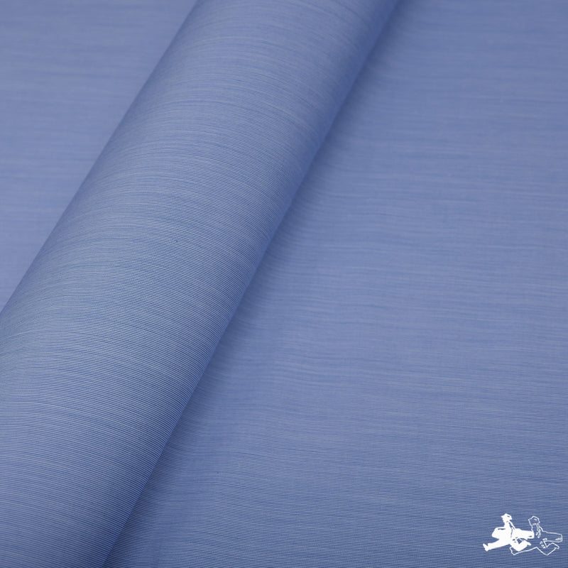 Blue on White GK09
