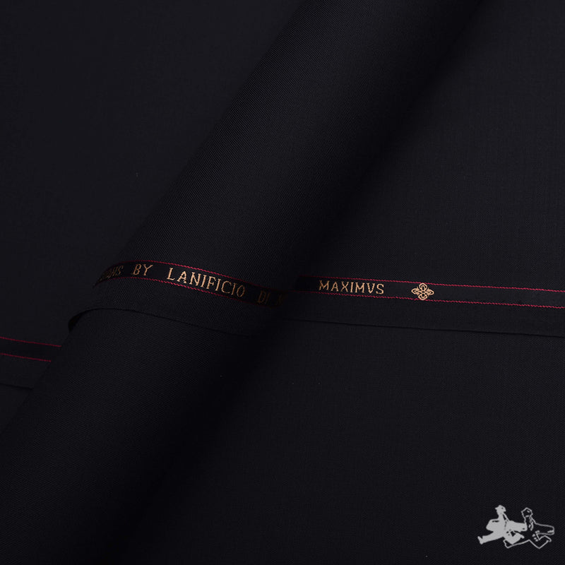 Black 000/17